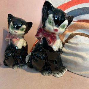 Vintage Royal Copley set of two cats